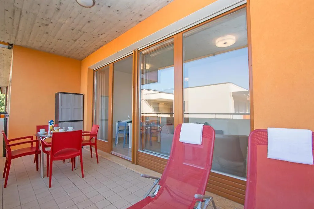 Benacus E4 Apartment By Wonderful Italy Sirmione Italy